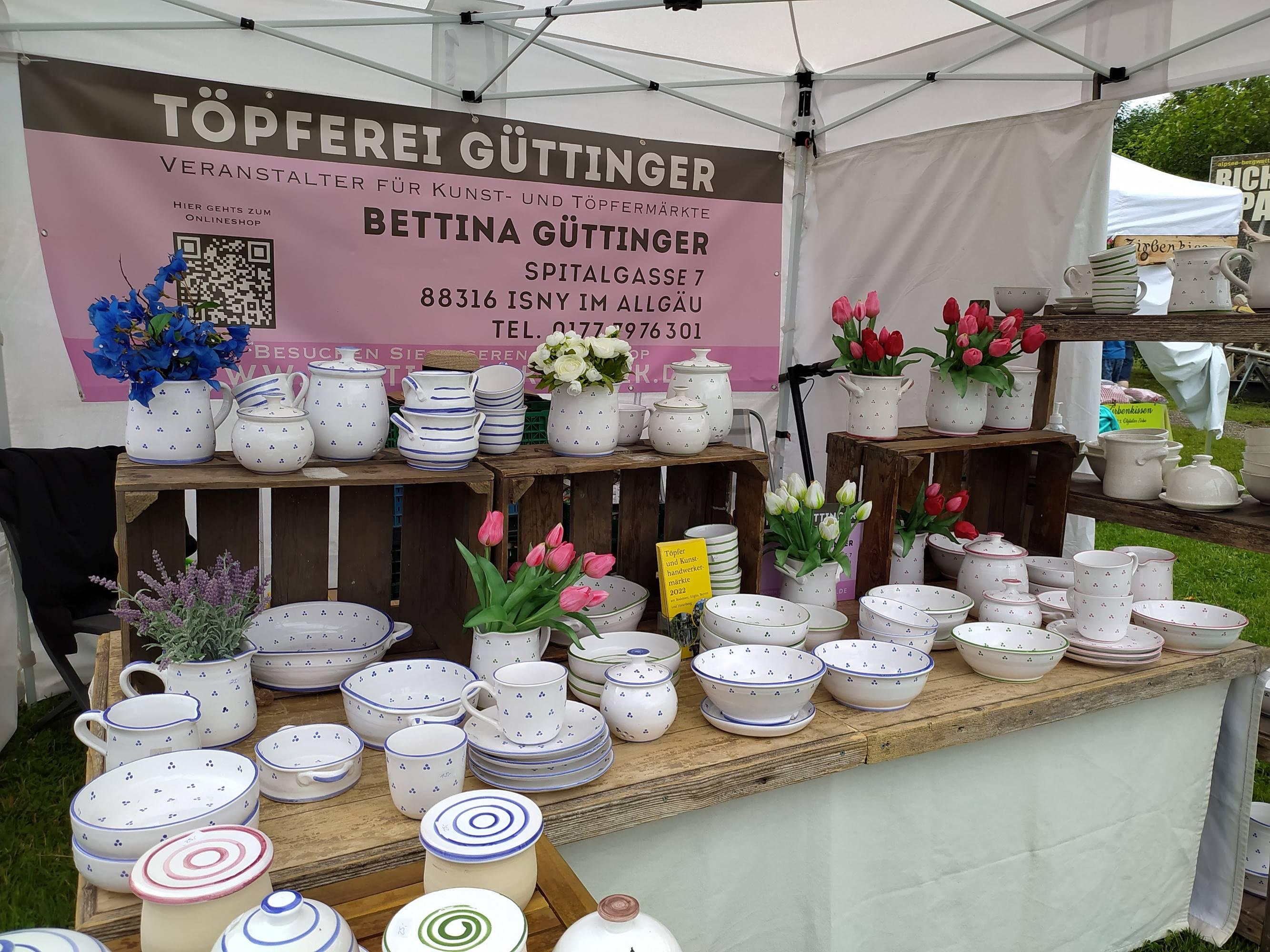 Töpferstand der Töpferei Güttinger Töpferstand der Töpferei Güttinger