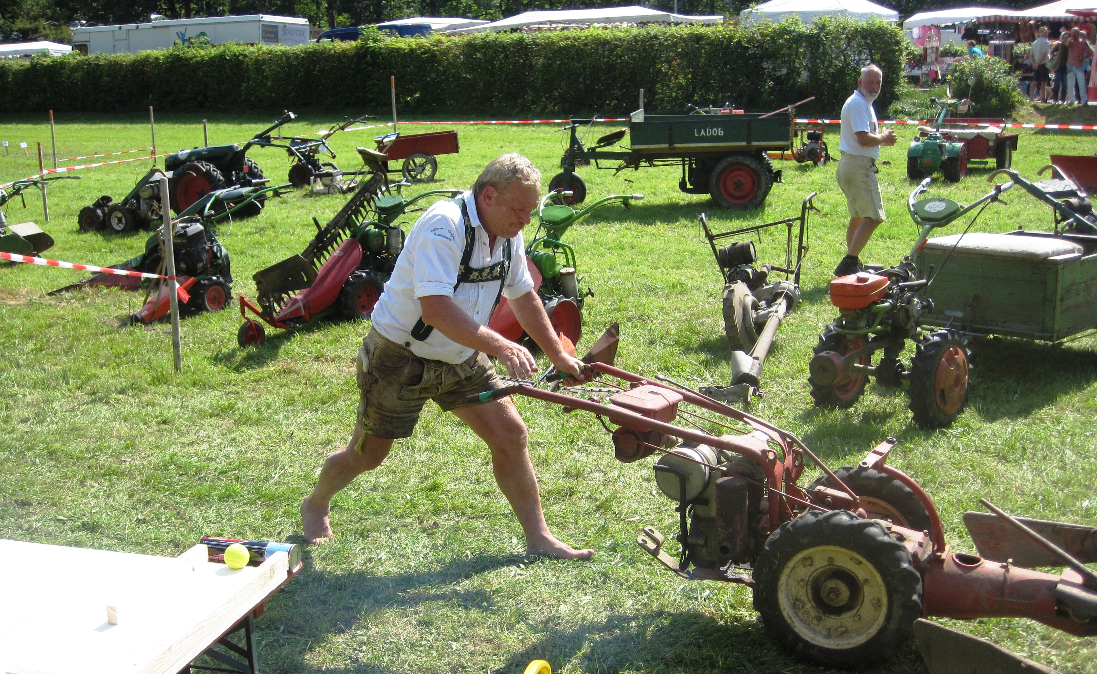 Gaudirennen am Herbstmarkt Weitnau Einachsertreffen Gaudirennen am Herbstmarkt Weitnau Einachsertreffen