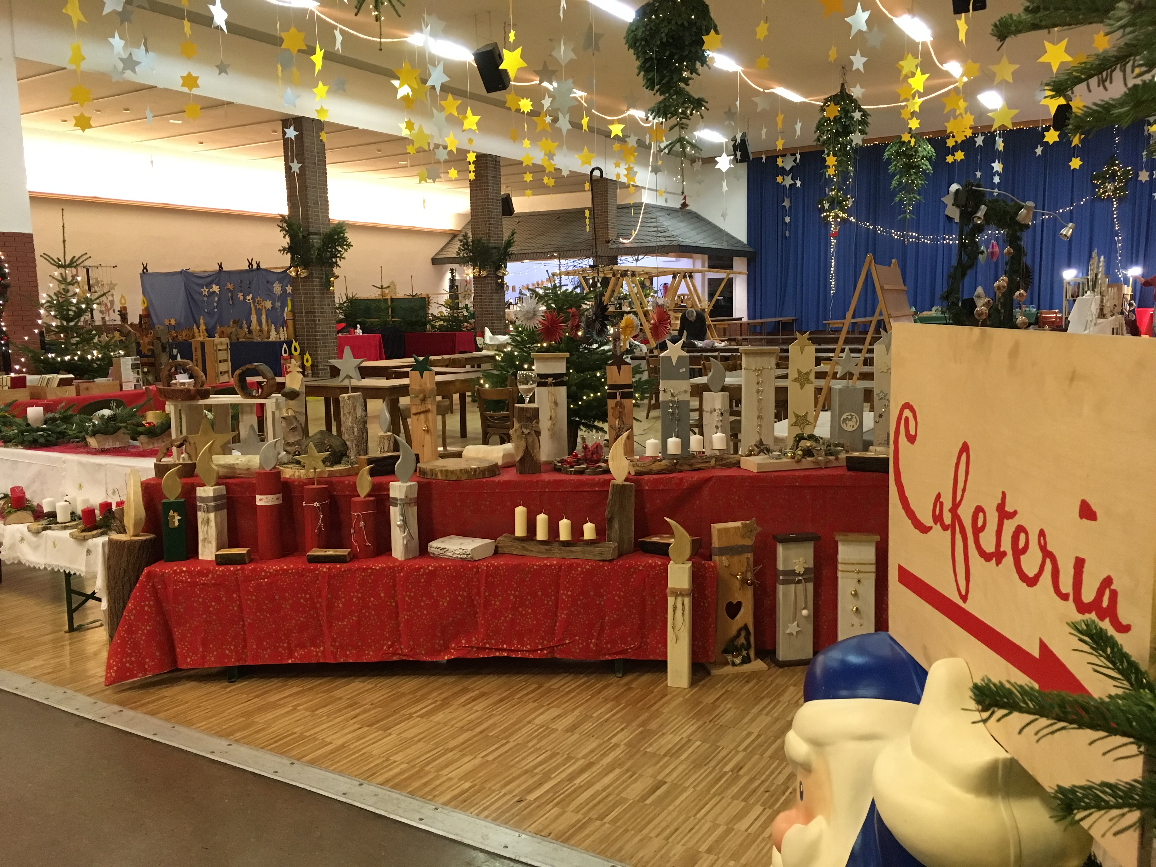 Weihnachtsmarkt Niedersfeld (1).jpg Weihnachtsmarkt Niedersfeld (1).jpg
