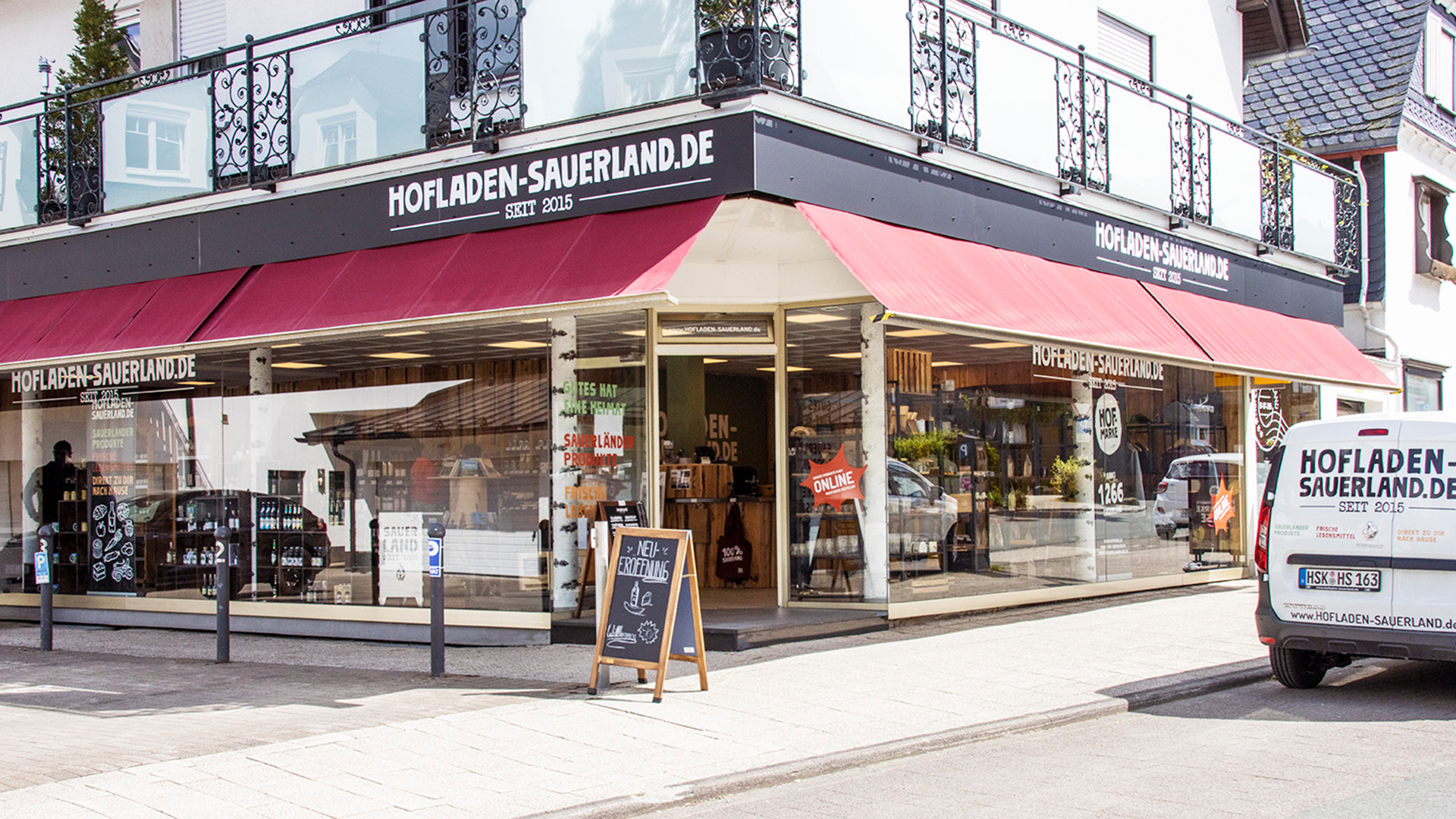 Winterberg Filiale aussen 2 web_Ful HD.jpg