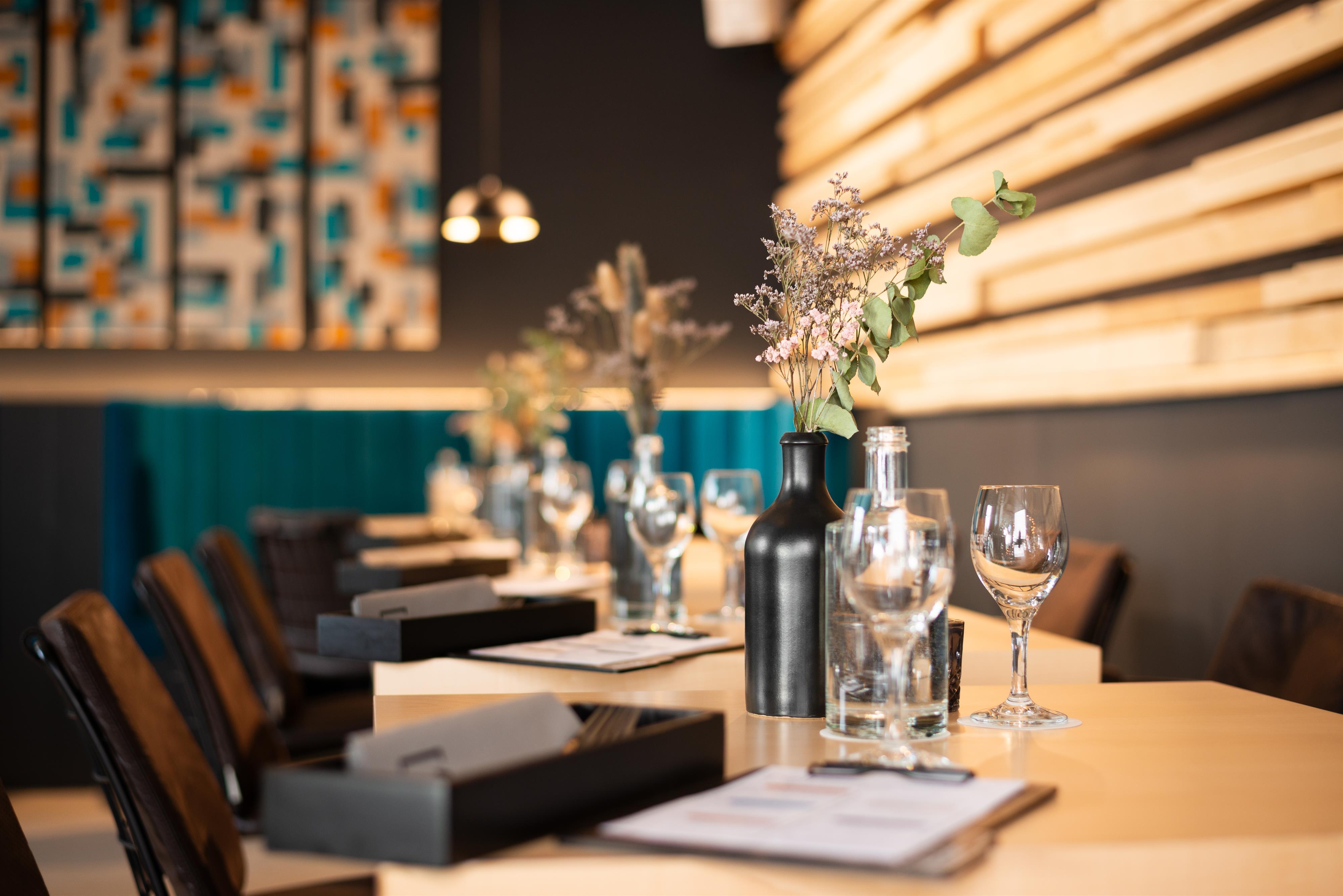 [‘izi] by freistil. - Mittagslunch