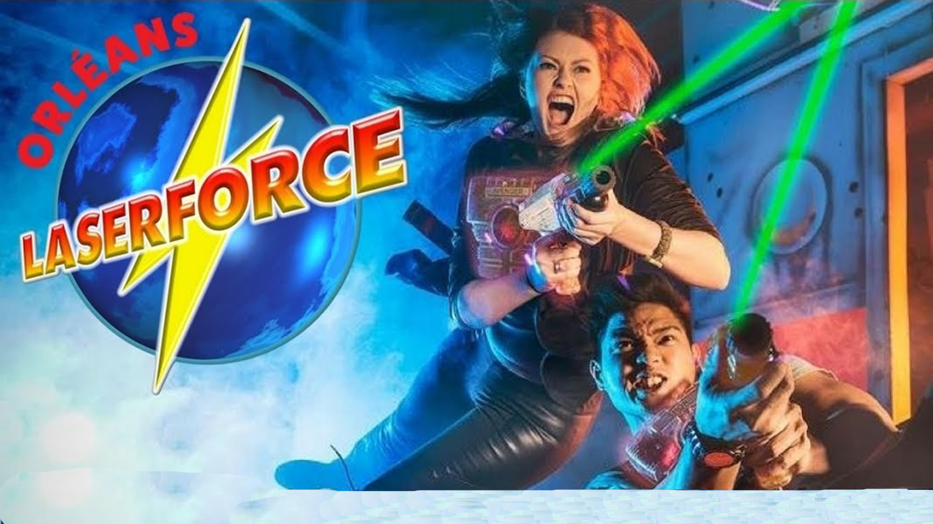 Ein Plakat mit zwei Personen, die mit Laserpistolen schießen und der Aufschrtift Orleans Laserforce.